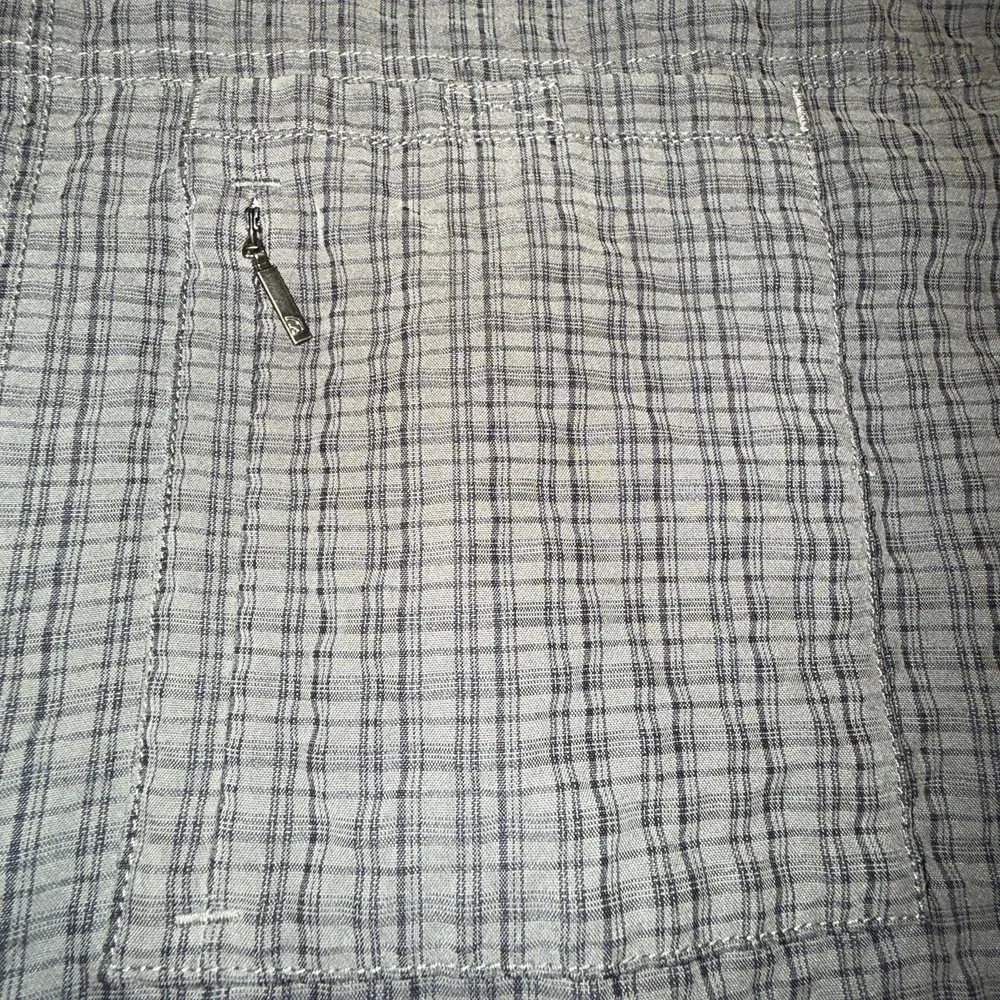 North Face Shirt Mens Large Gray Plaid Short Sleeve Button Up Outdoors Hiking‎